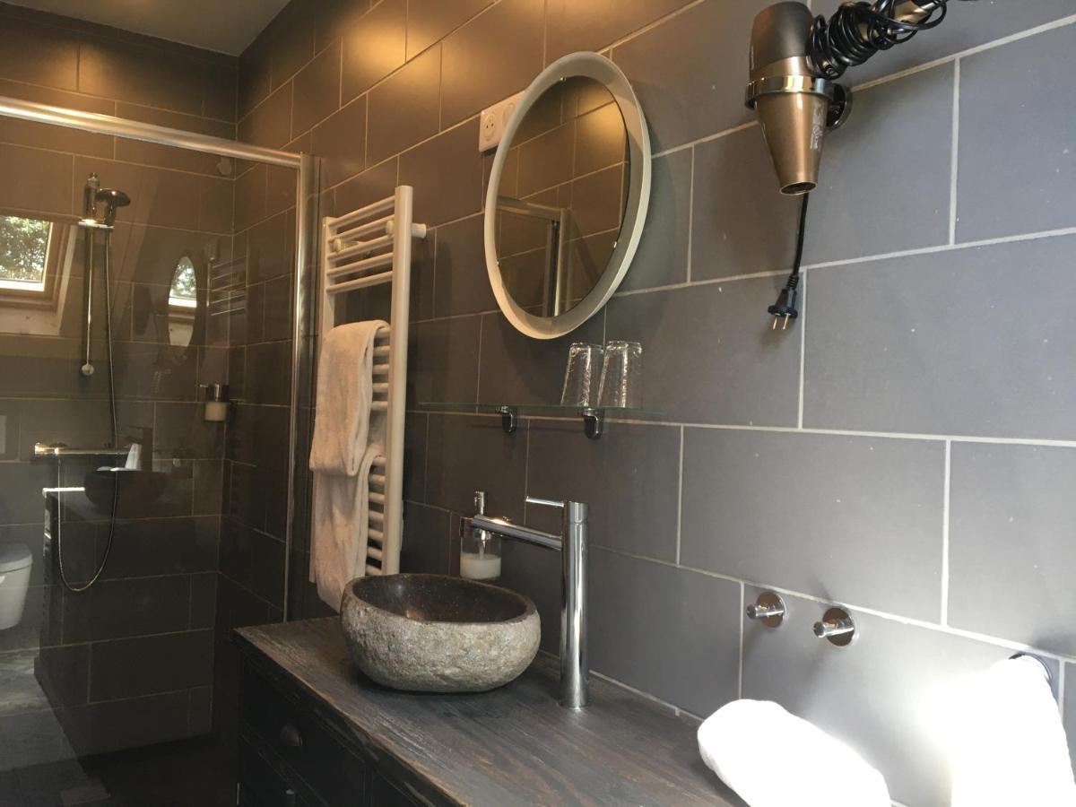 B&B Fleurie Saint-Amand-Mont-Rond Exterior foto